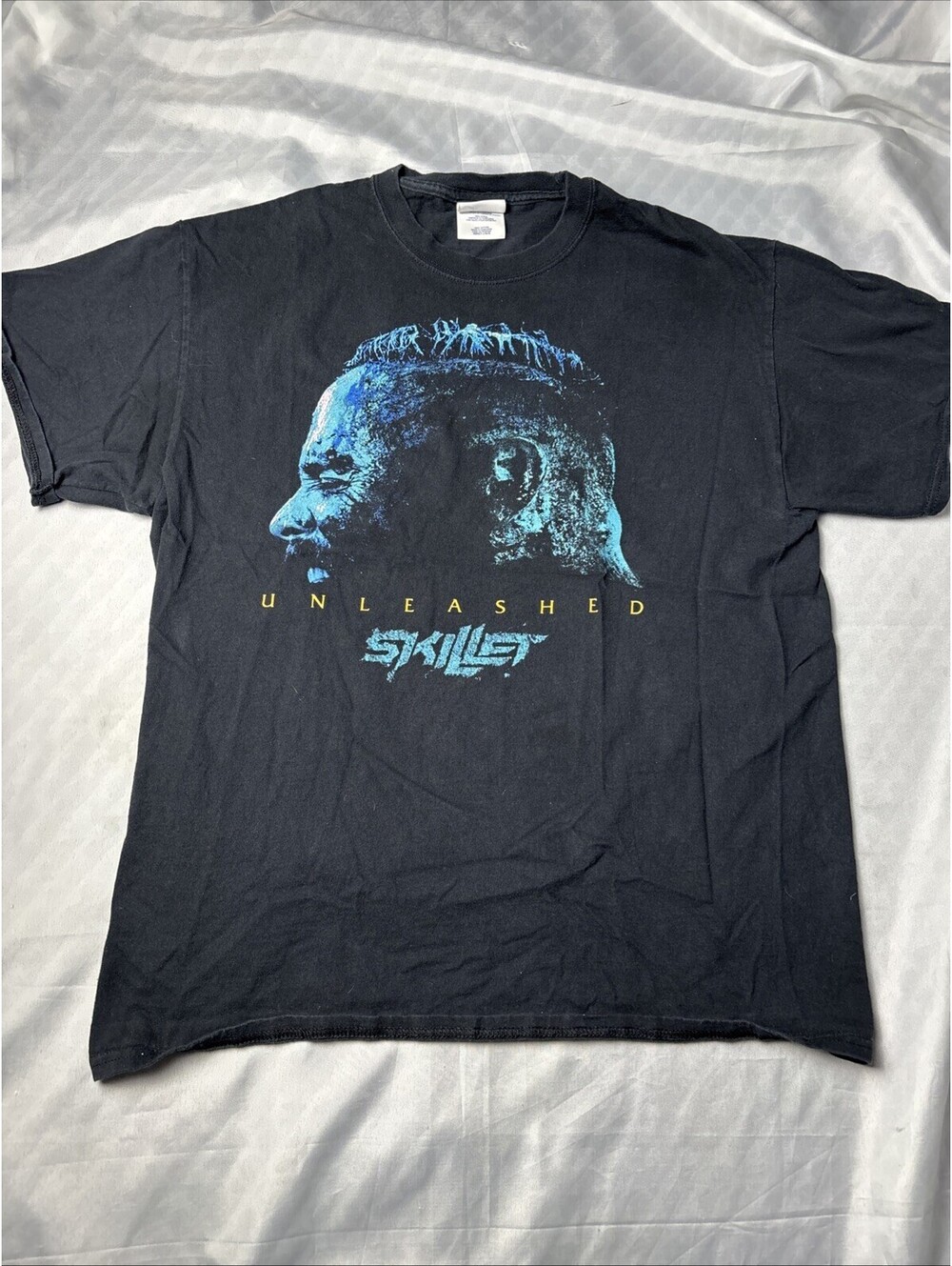 Skillet Unleashed Graphic Black T-Shirt Adult Large